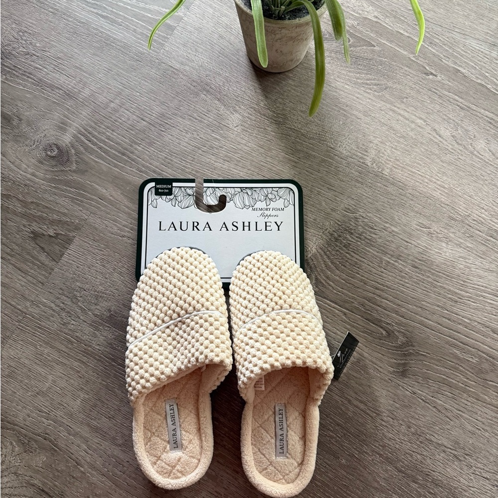 Laura Ashley Cream Knit Slippers Cozy Indoor Wear